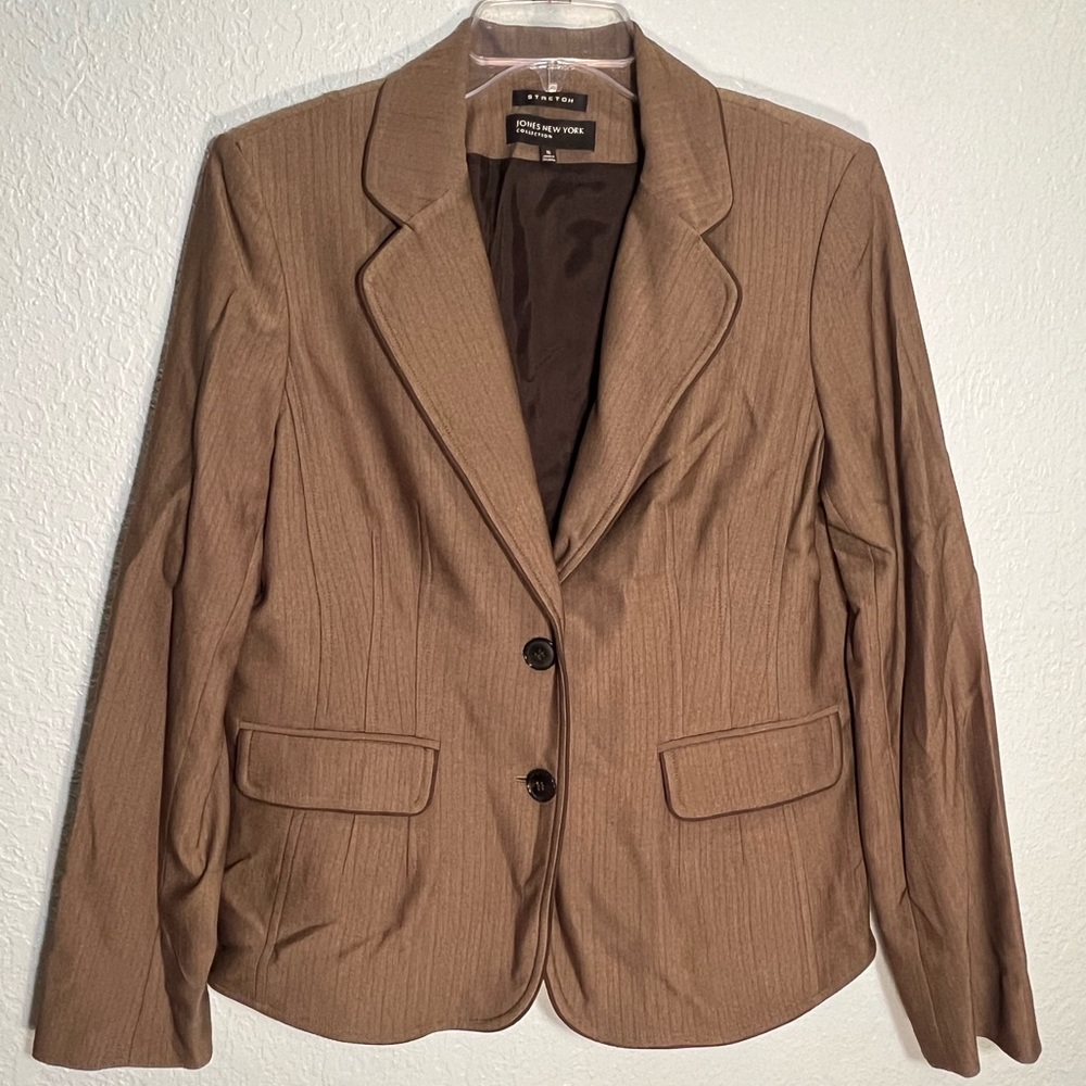 JONES NEW YORK Collection Stretch Tan Herringbone Tweed Pleated Blazer Size 10